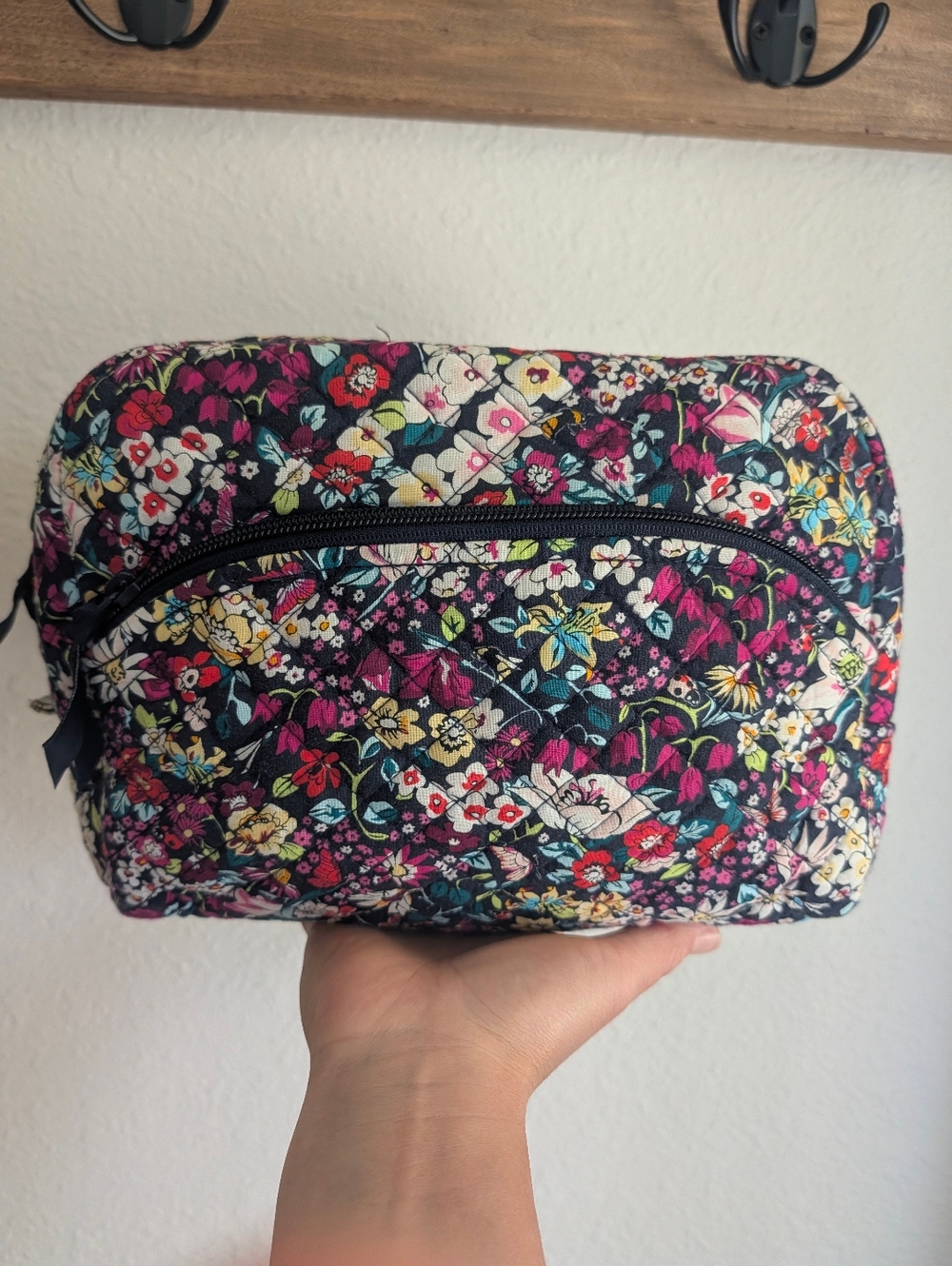 Vera Bradley Signature Cotton Large Cosmetic Organizer Bag Itsy Ditsy Pattern